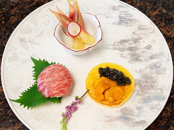 鉄板焼　近江牛　黒毛和牛　ステーキ　ホテル　ディナー